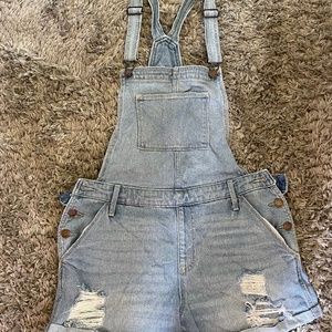 Hollister shortalls